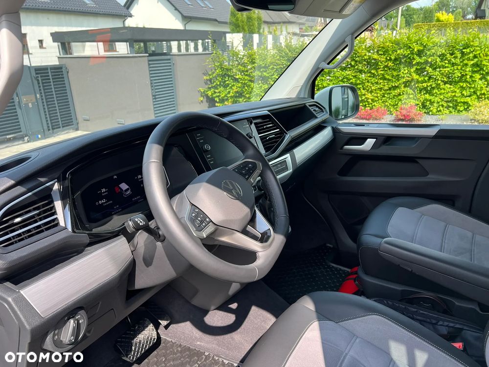 Volkswagen Multivan - 14