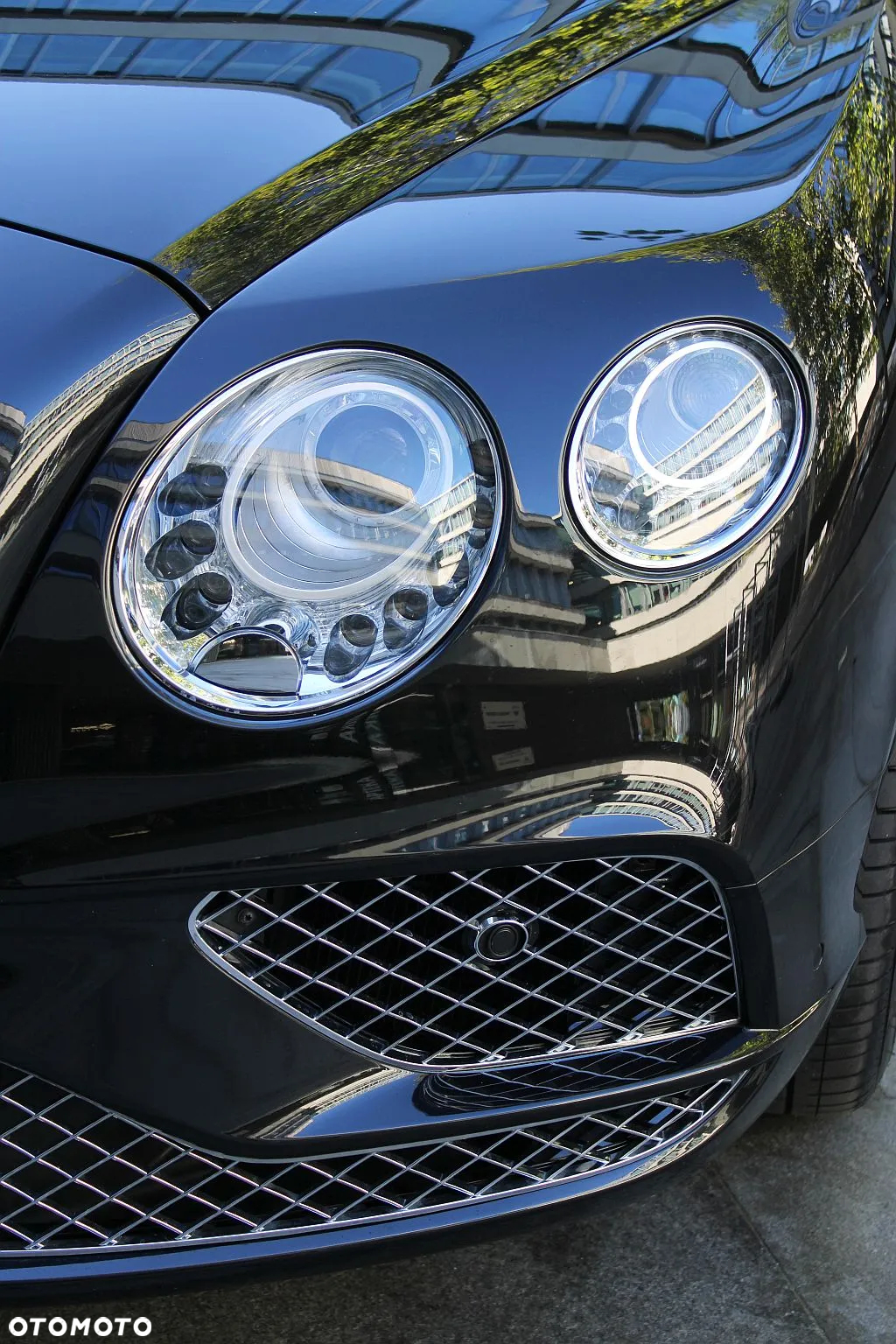 Bentley Continental GT GTC V8 - 5