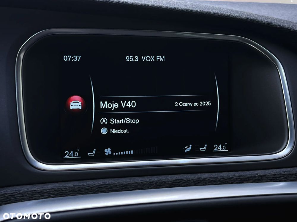 Volvo V40 D2 Drive-E Momentum - 27