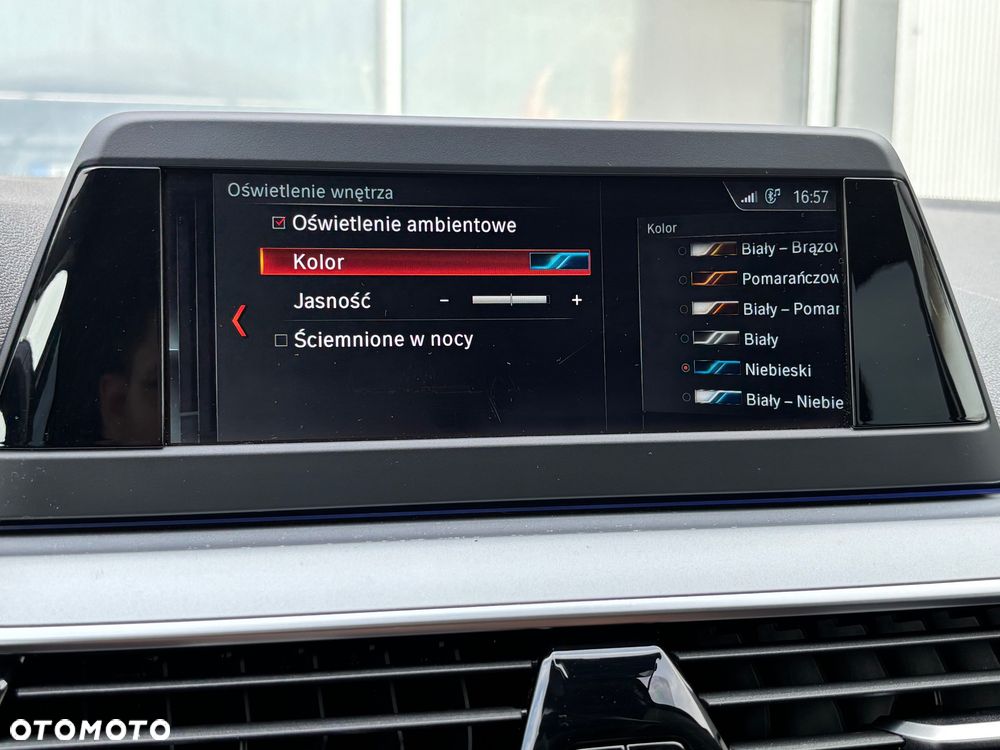 BMW Seria 5 520d - 23