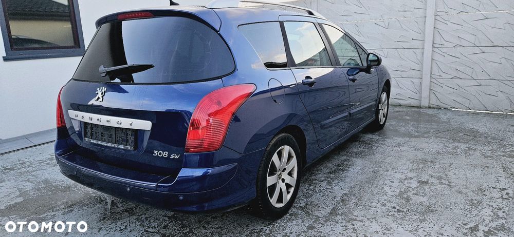 Peugeot 308 - 4