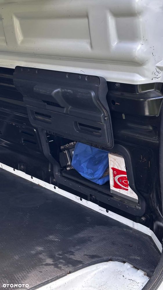 Renault TRAFIC - 11