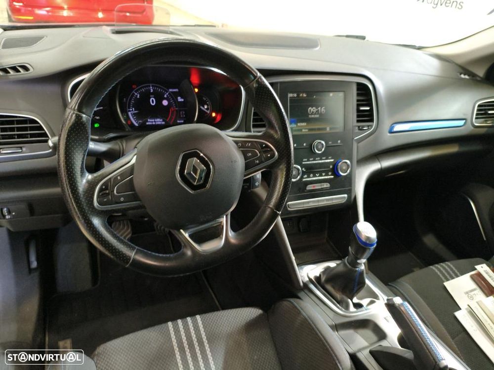 Renault Mégane Sport Tourer 1.5 Blue dCi GT Line — fotografia 7