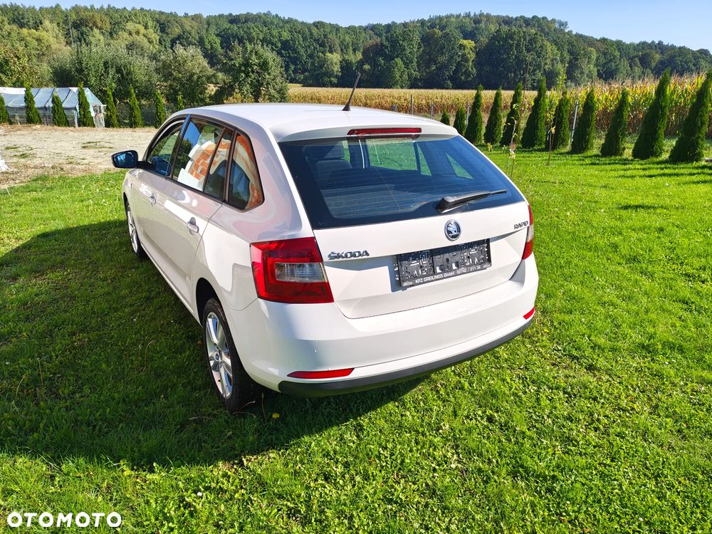 Skoda RAPID - 8