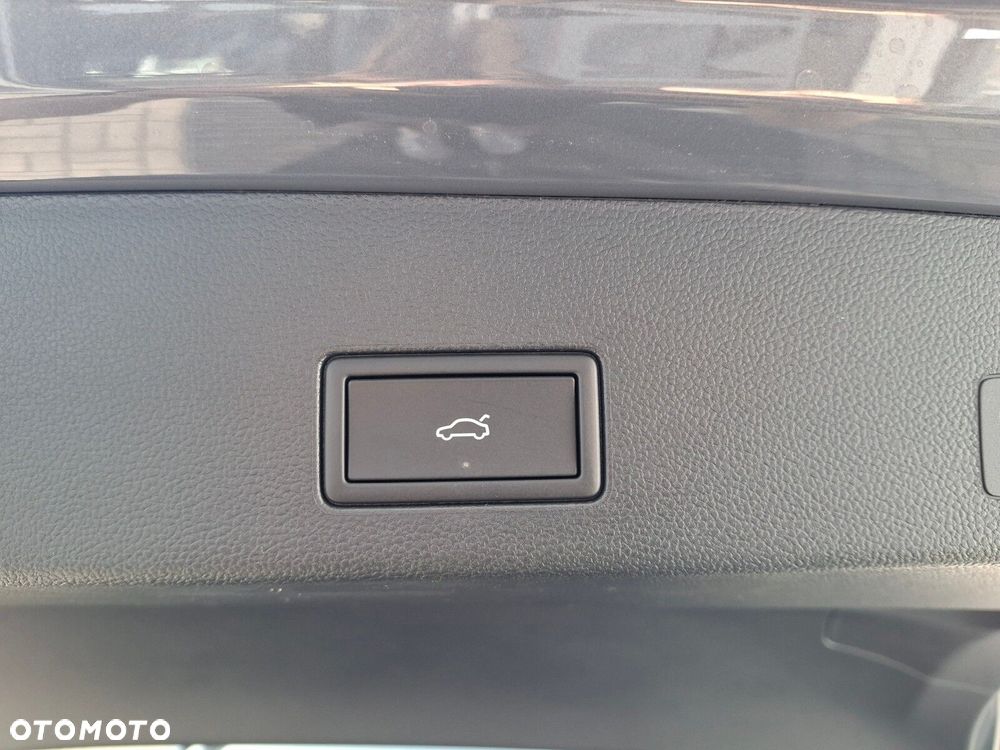 Volkswagen Golf Variant 2.0 TDI Life Plus DSG - 11