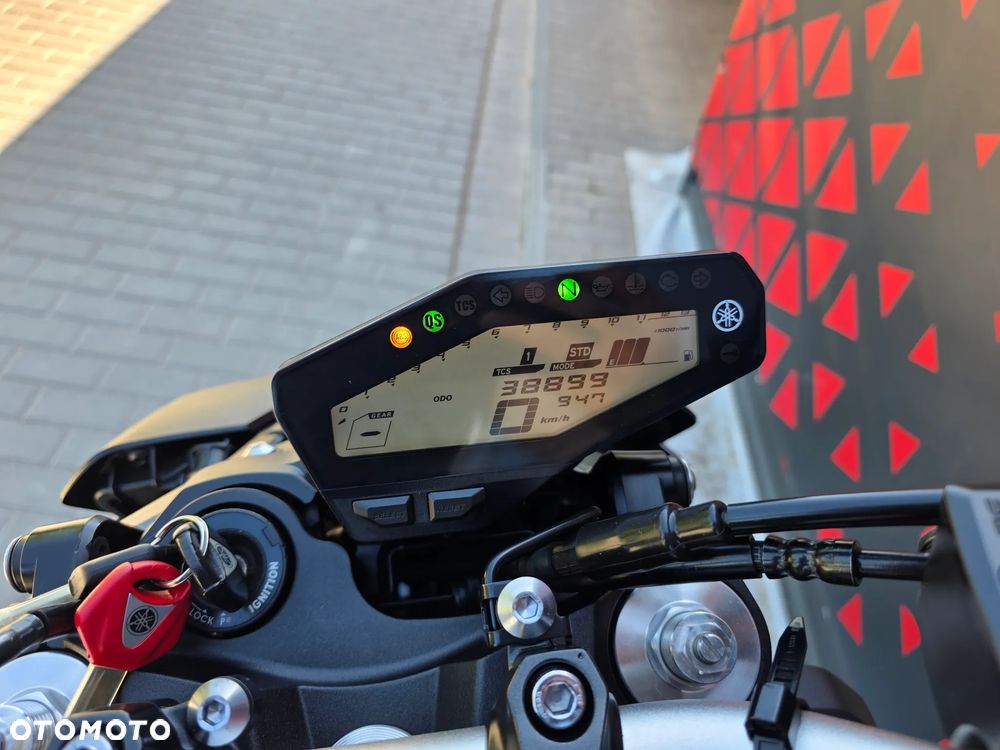 Yamaha MT - 18