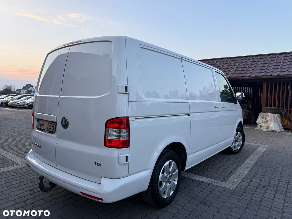 Volkswagen Transporter - 8