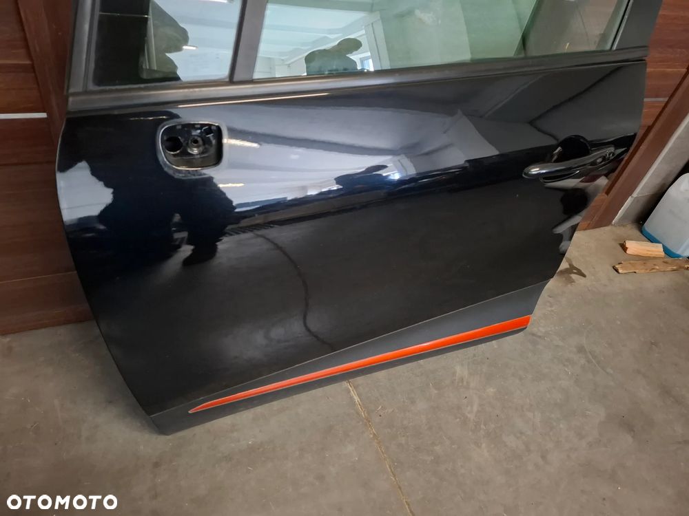 Drzwi lewy przód Renault Captur I 2015 rok kolor BIXNU do założenia - 2