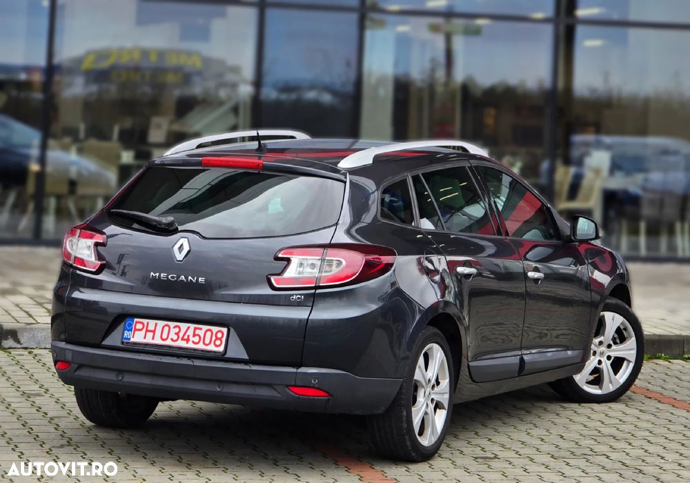 Renault Megane 1.9 dCi FAP Dynamique - 3
