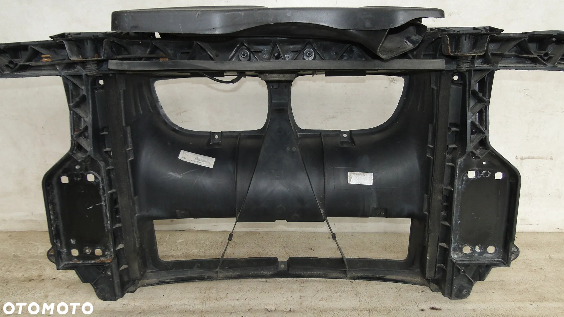 BMW 1 E87 E88 E82 E81 PAS PRZEDNI WZMOCNIENIE CZOŁOWE 2.0D - 13