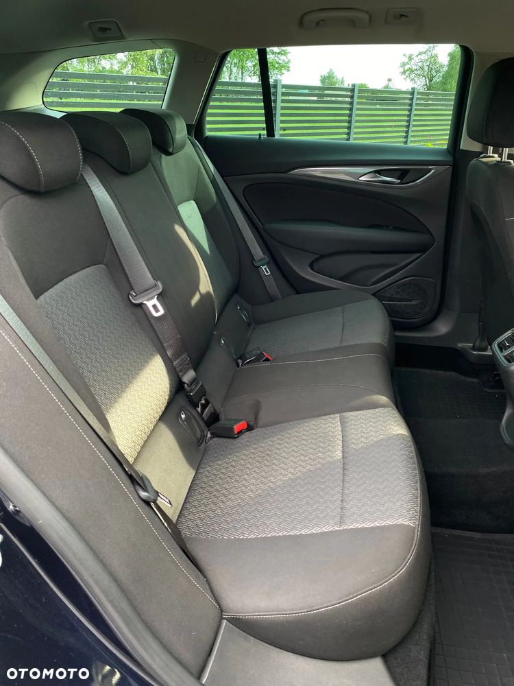 Opel Insignia 2.0 - 34
