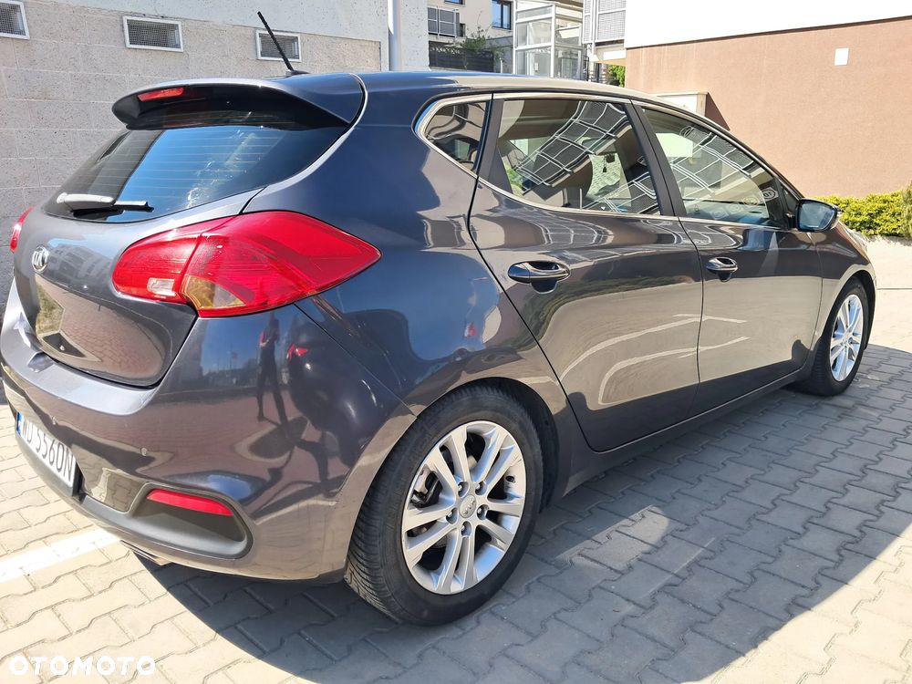 Kia Ceed 1.6 CRDi M - 6