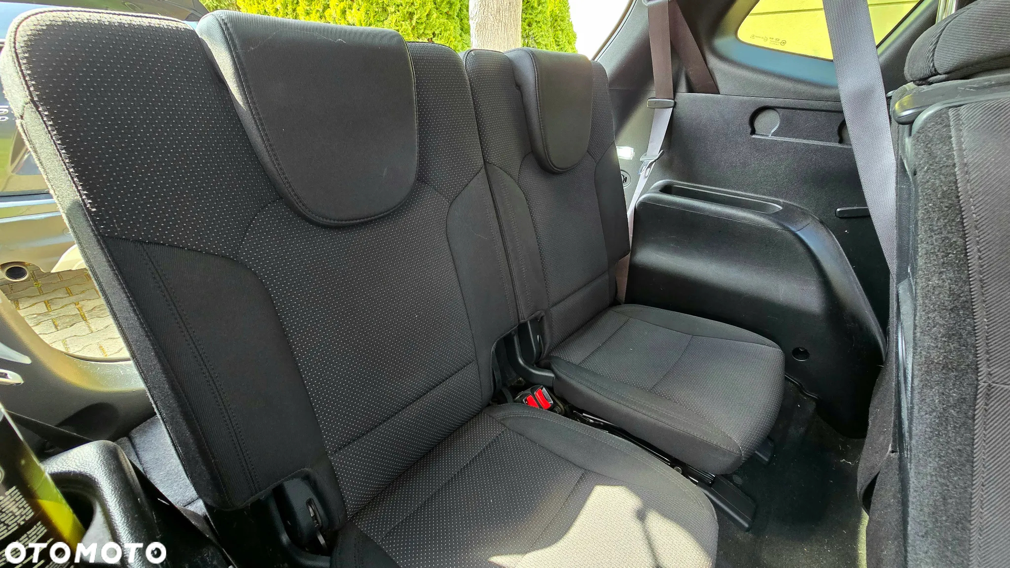 Kia Carens 1.7 CRDi L 7os - 17