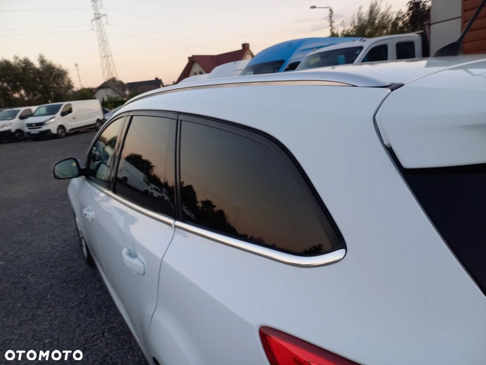 Ford Focus 1.0 EcoBoost Titanium - 13