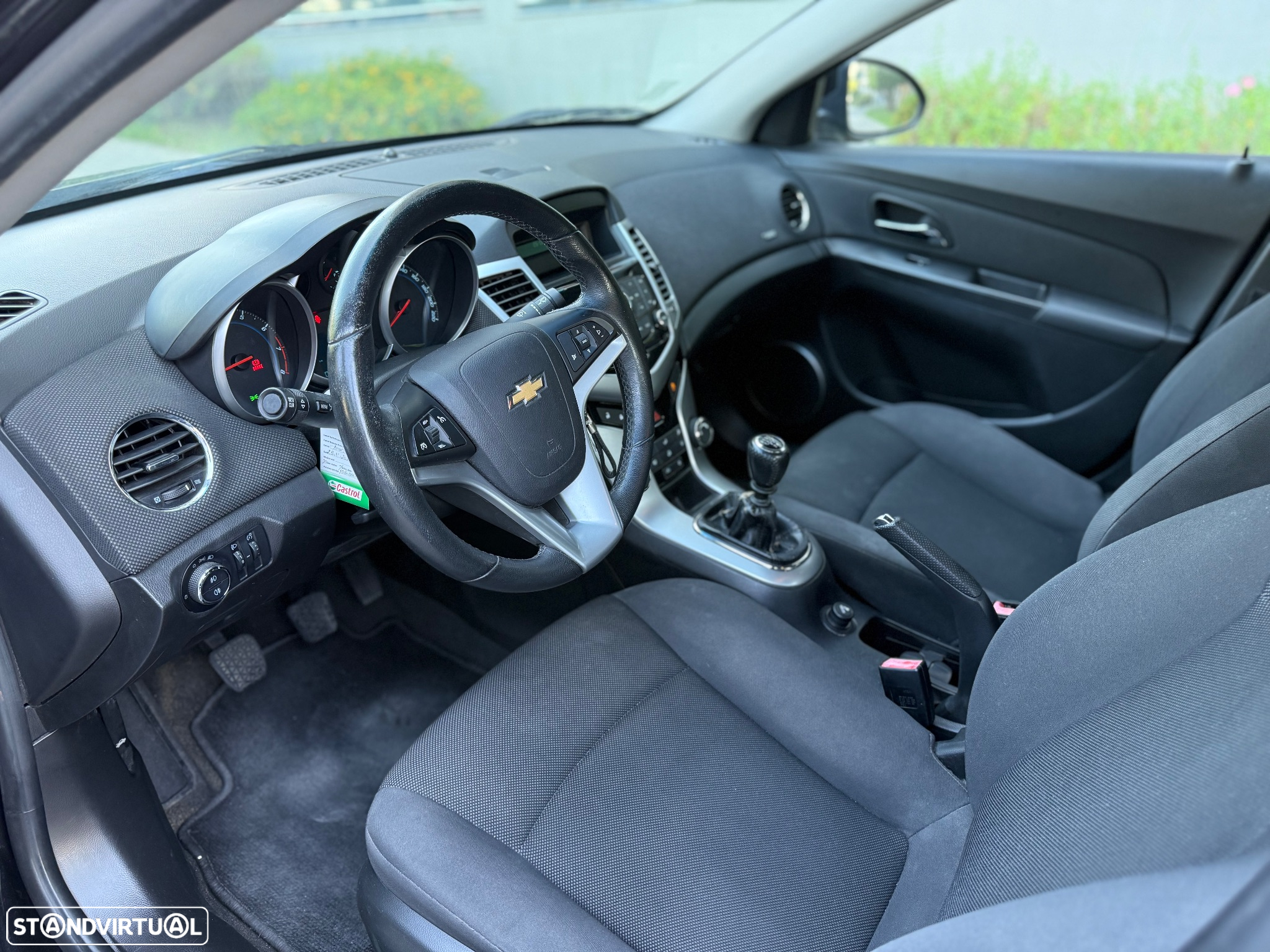 Chevrolet Cruze 1.6 LS - 11