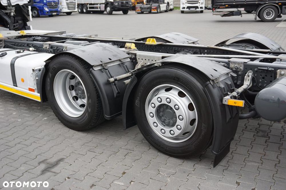 Mercedes-Benz ACTROS / 2542 / ACC / E 6 / BDF / MEGA / 7,82 M / RETARDER - 31