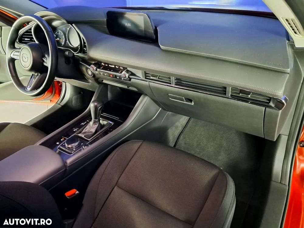 Mazda 3 X180 AT MHEV GT - 16