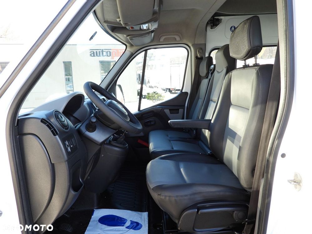 Renault MASTER FURGON BRYGADÓWKA 7 MIEJSC TEMPOMAT KLIMATYZACJA  110KM - 22