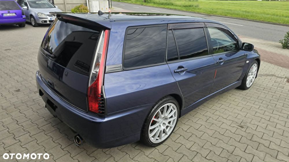 Mitsubishi Lancer Evolution - 8