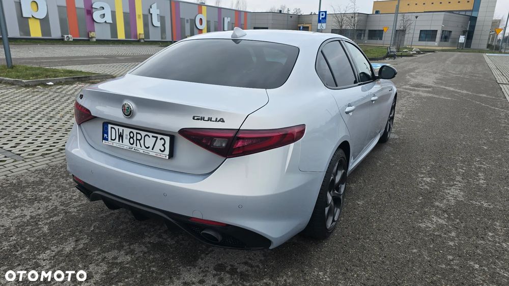 Alfa Romeo Giulia 2.0 Turbo Veloce TI Q4 - 10