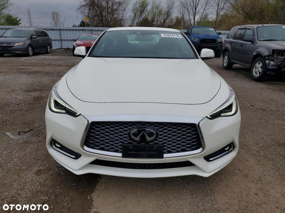 Infiniti Q60 - 6