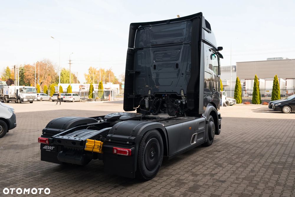 Mercedes-Benz Actros 1845 LS / ProCabin / GigaSpace / Nowy Napęd / 2025 / - 9
