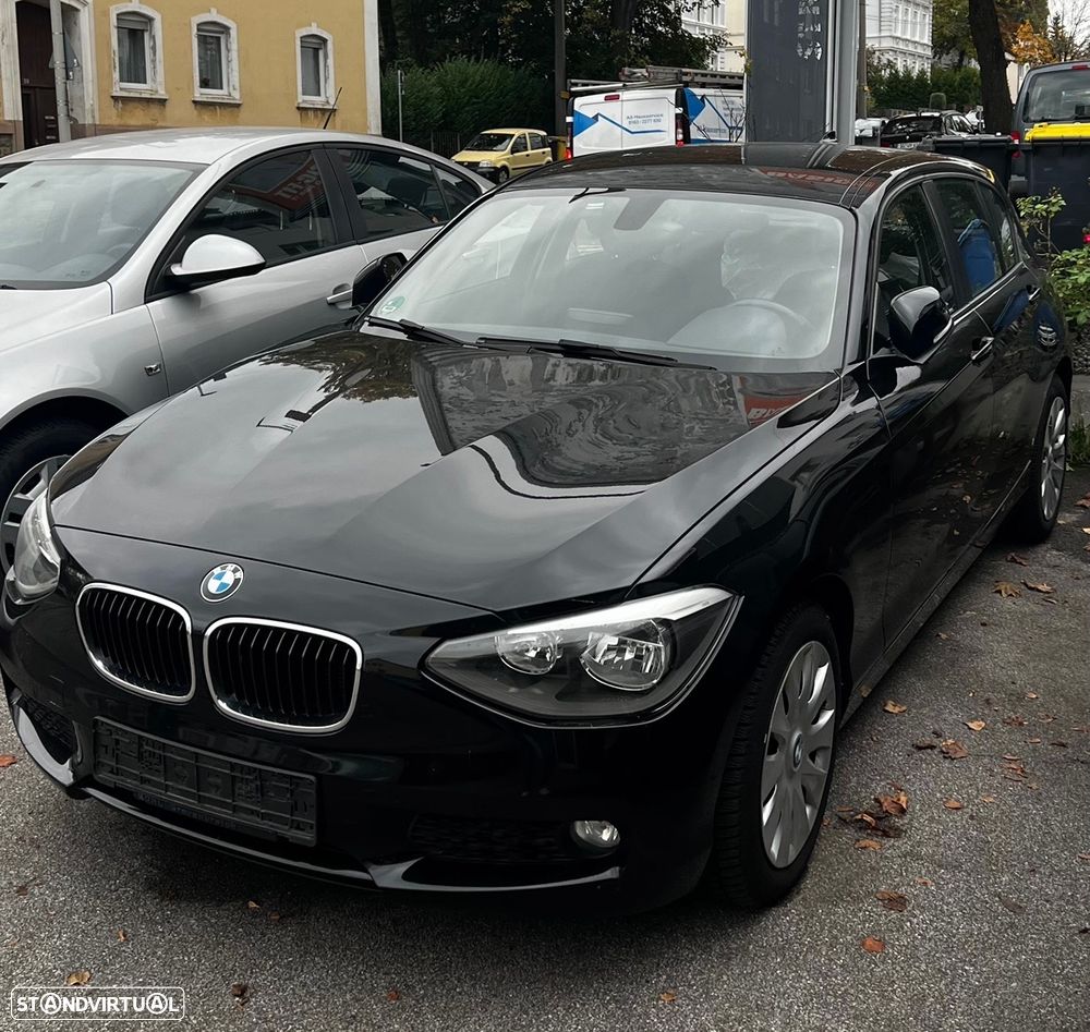 BMW 114 d Sport Line - 2