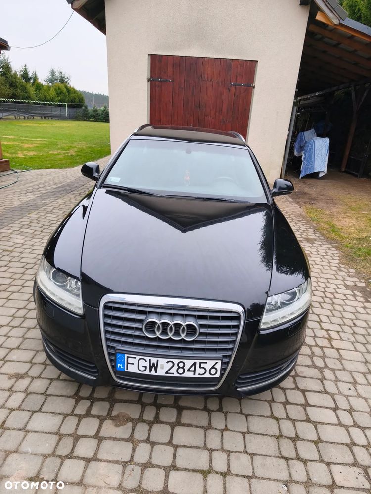 Audi A6 Avant - 1