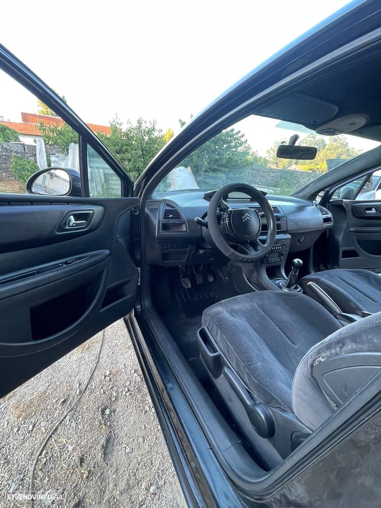 Citroën C4 1.6 HDi FAP Advance - 7