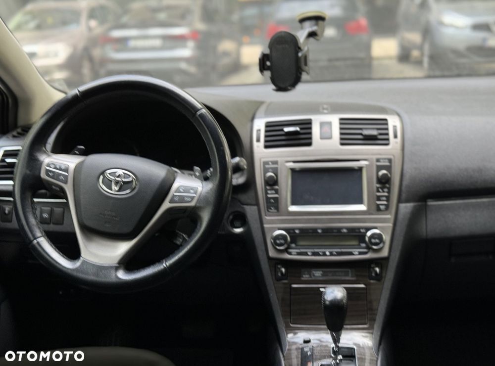 Toyota Avensis 2.2 D-4D Automatik Executive - 2