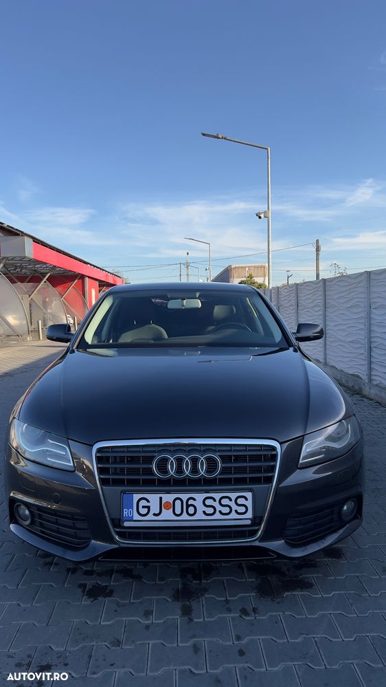 Audi A4 Avant 1.8 TFSI Ambiente - 1