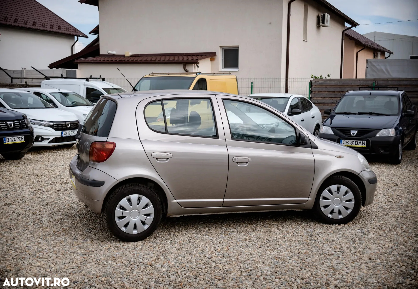 Toyota Yaris Verso 1.3 Luna - 10