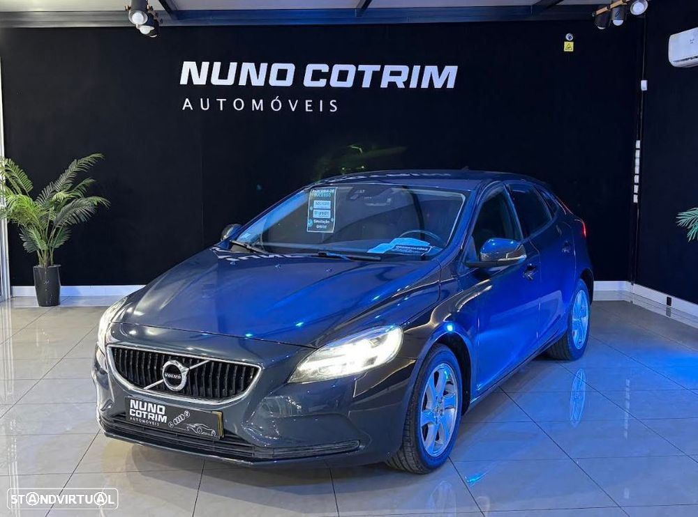 Volvo V40 2.0 D3 Momentum - 2
