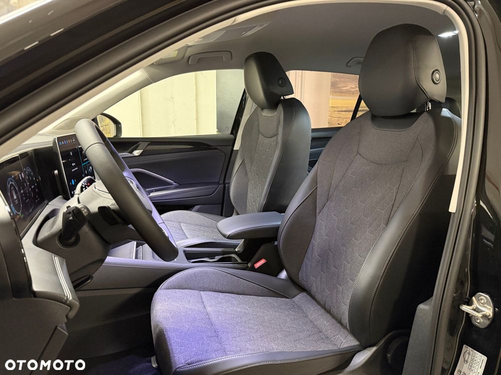 Volkswagen Tiguan - 15