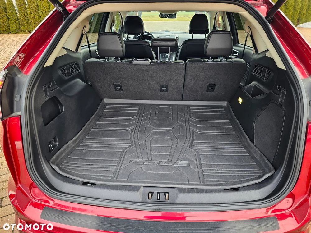 Ford Edge - 9