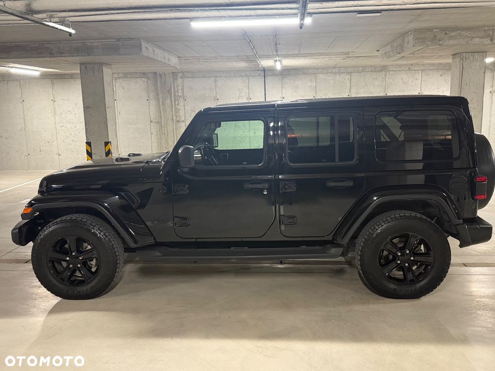 Jeep Wrangler - 12