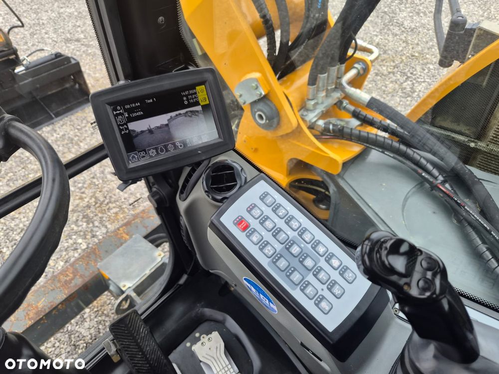 Liebherr A 912 Compact - 27
