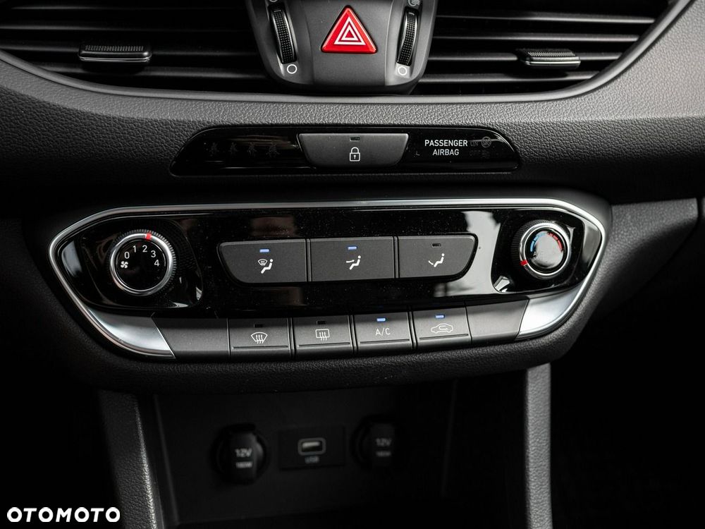 Hyundai i30 - 17