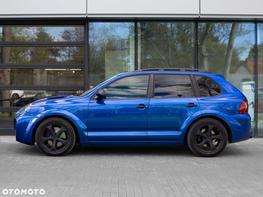 Porsche Cayenne - 5