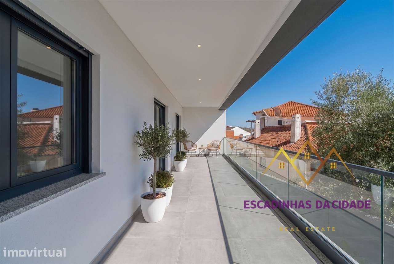 T2 com Terraço - Empreendimento Loures - Parque da Cidade