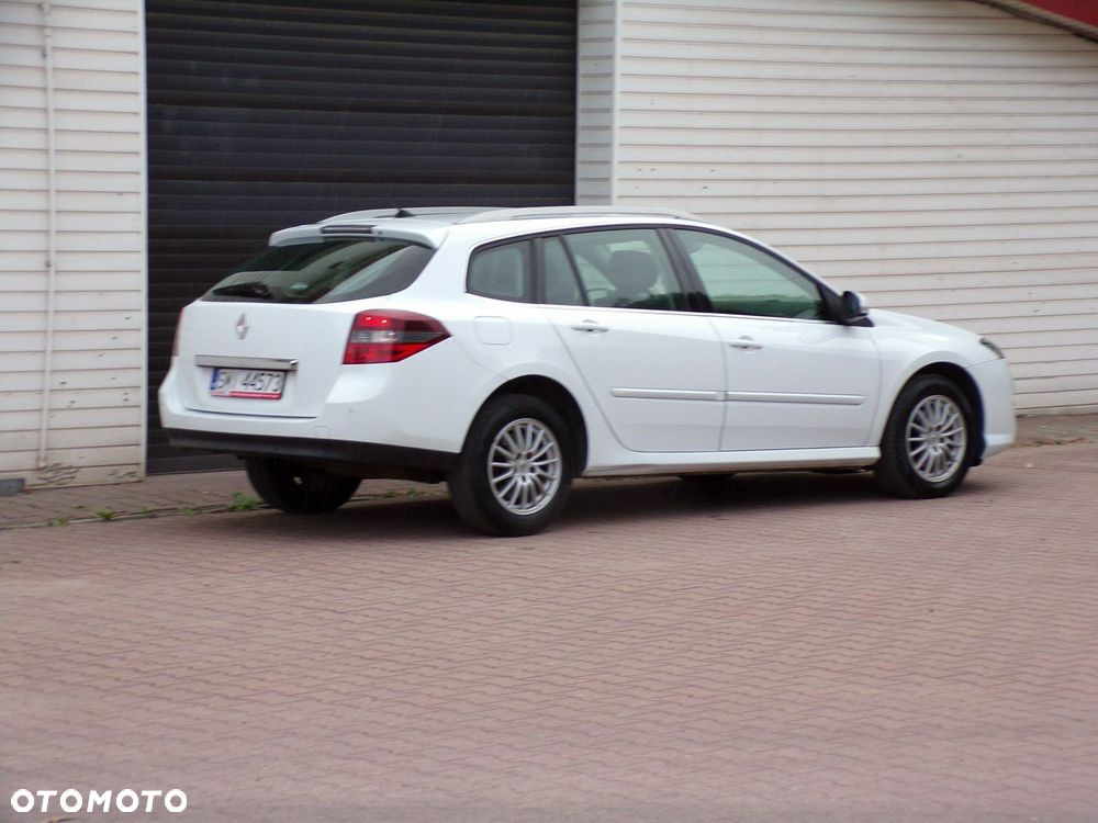 Renault Laguna - 5