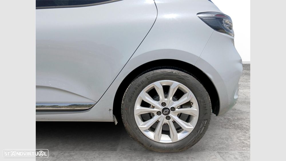 Renault Clio 1.0 TCe Evolution - 11