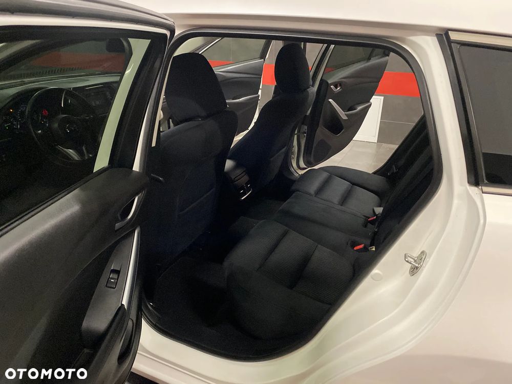 Mazda 6 2.0 Kombi SKYACTIV-G Business-Line - 29