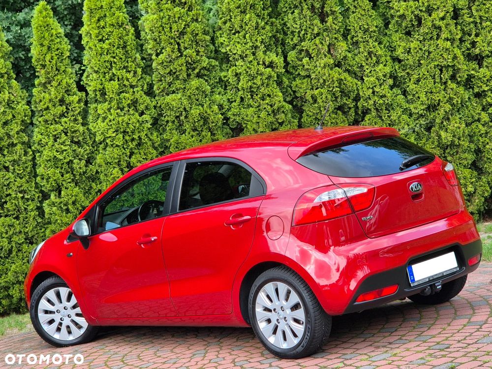Kia Rio 1.2 Dream Team Edition - 19