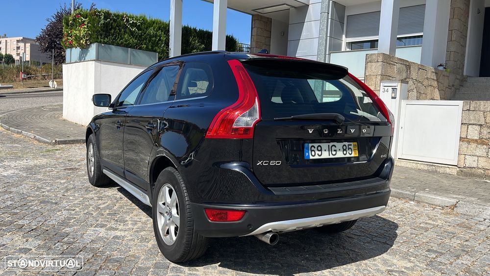 Volvo XC 60 2.4 D Geartronic - 5