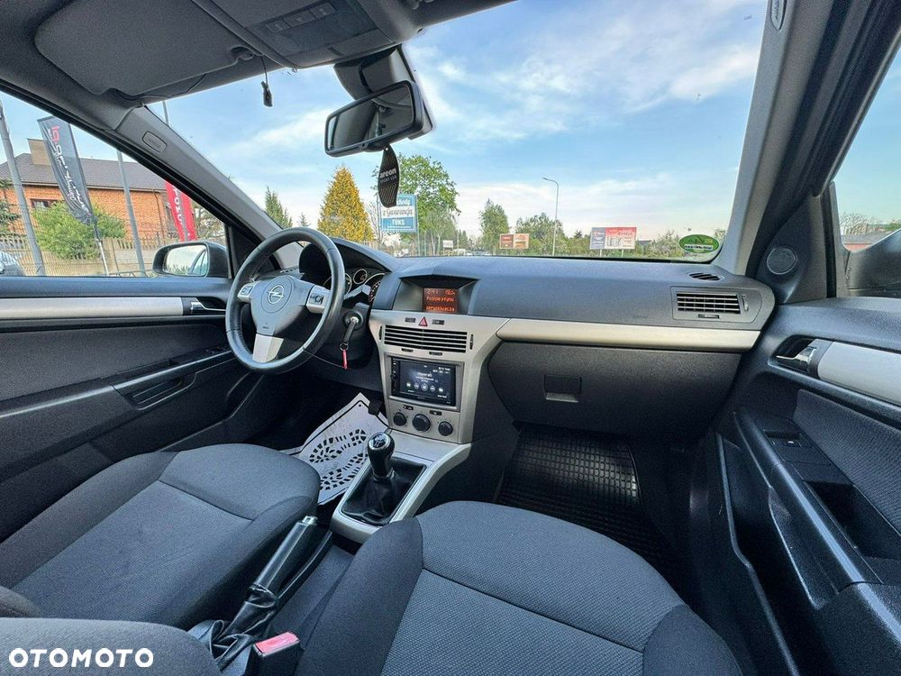 Opel Astra - 23