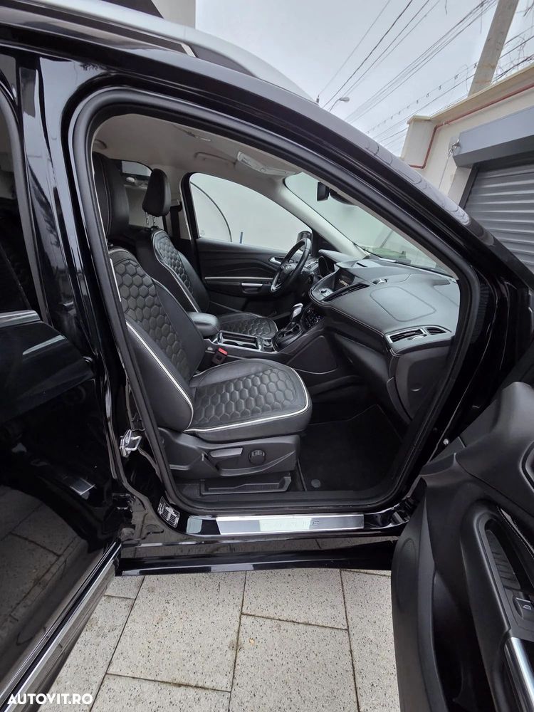 Ford Kuga 2.0 TDCi 4x4 Aut. Vignale - 14