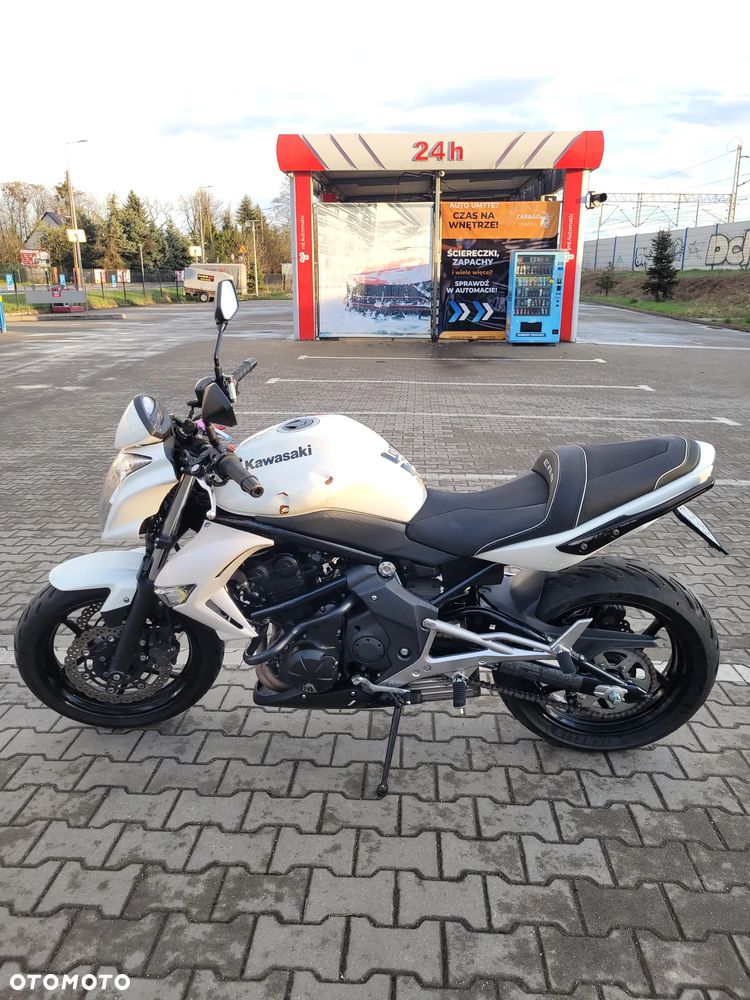 Kawasaki ER - 3