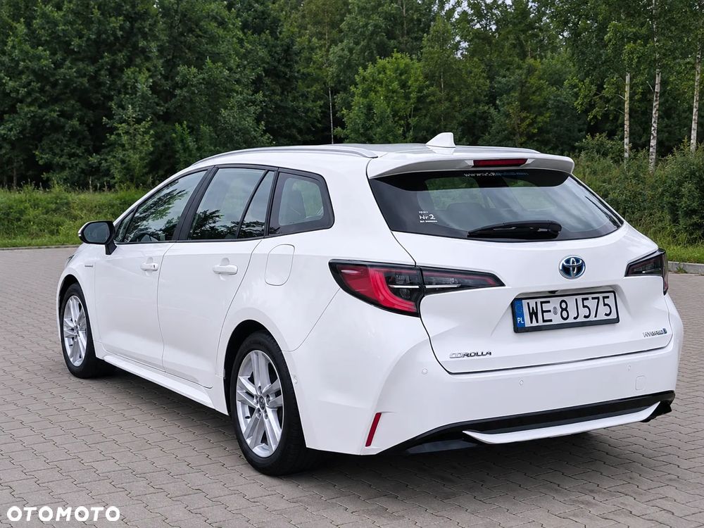 Toyota Corolla 2.0 Hybrid Comfort - 4