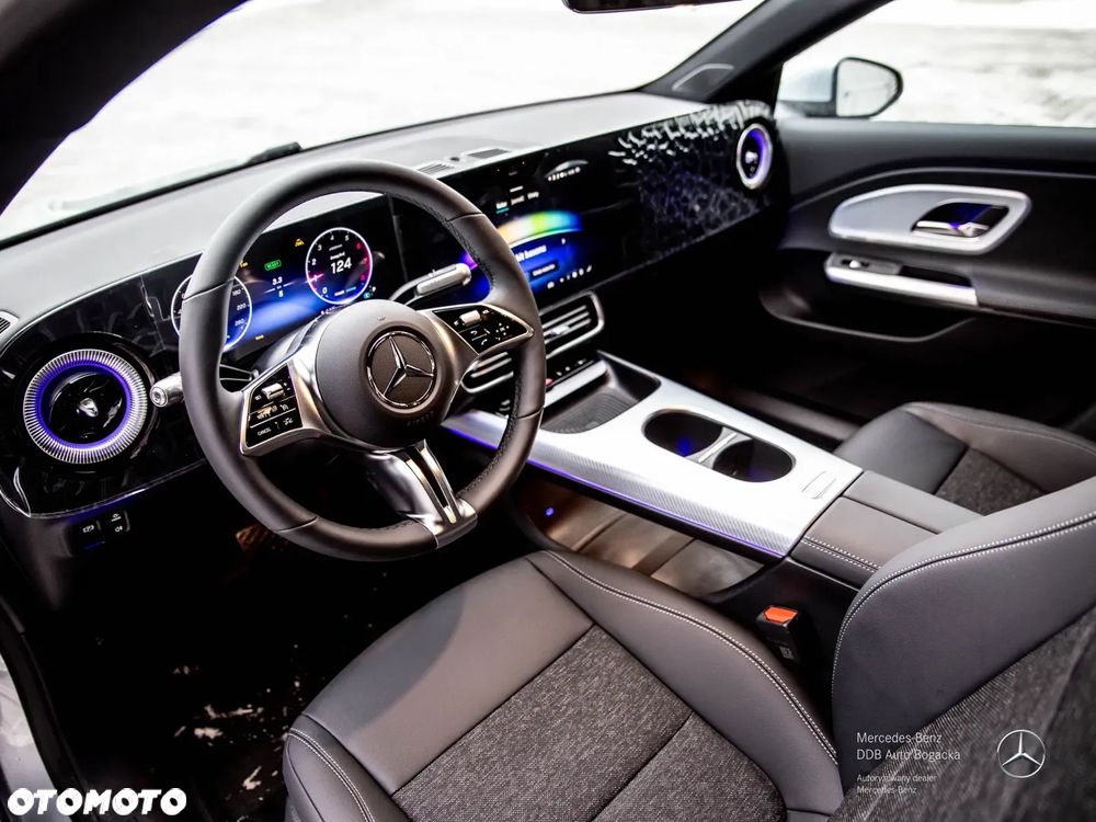Mercedes-Benz CLA 200 mHEV 8G-DCT - 8